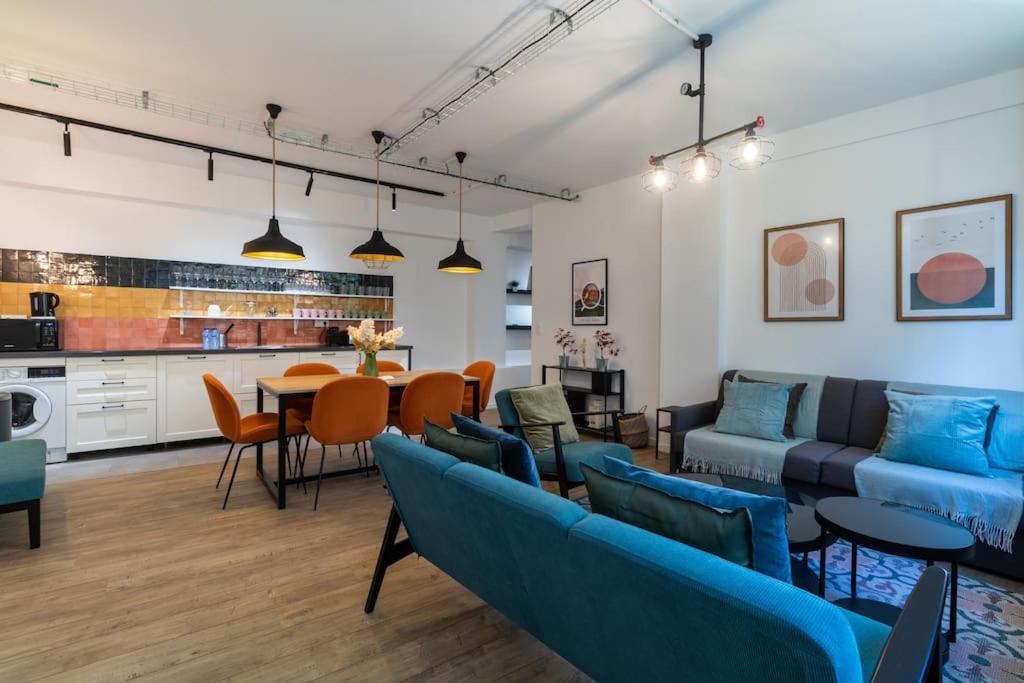 Brand New Flat For 8 People, 3 Bedrooms Paris Exteriör bild