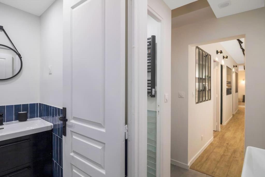 Brand New Flat For 8 People, 3 Bedrooms Paris Exteriör bild